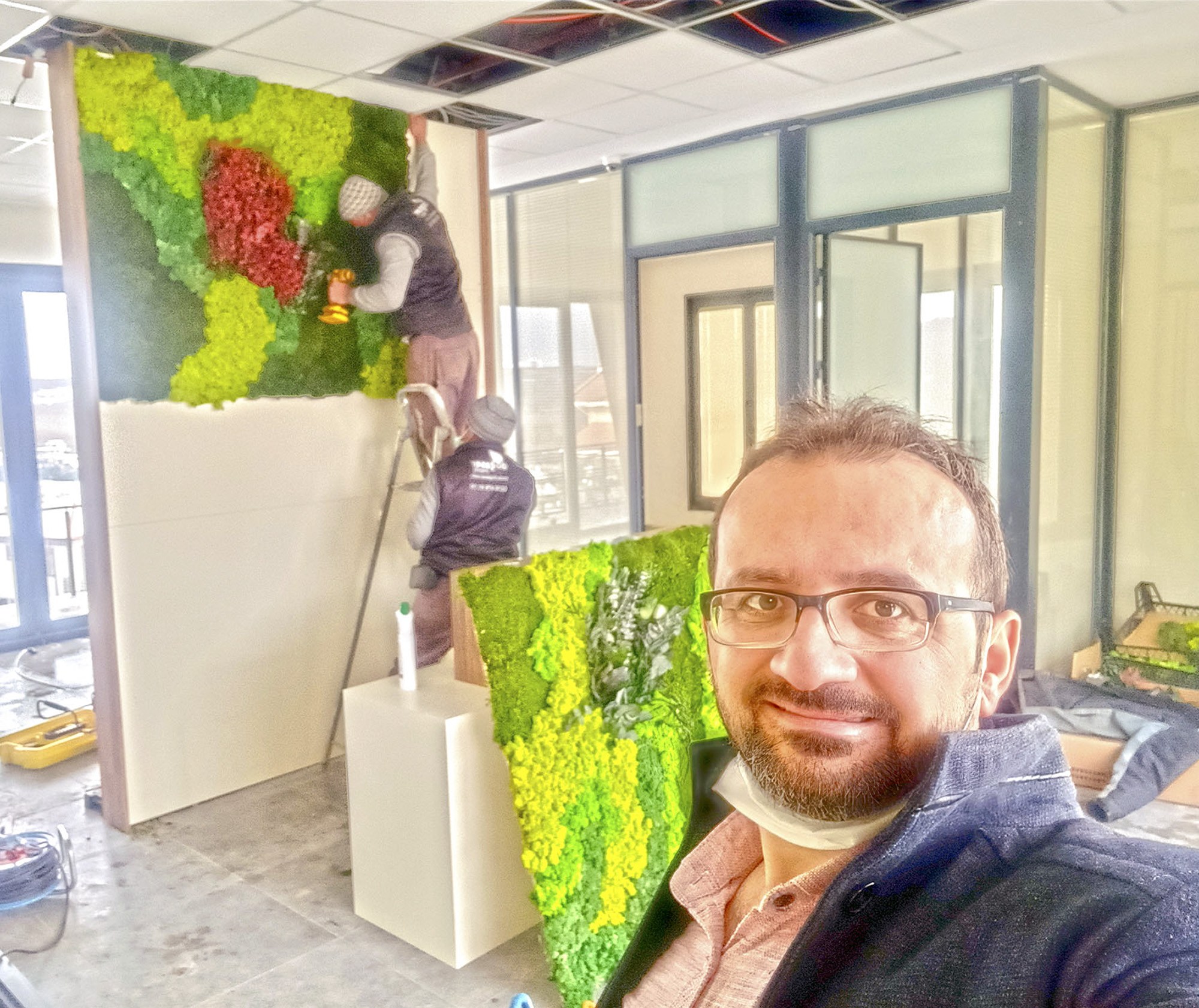 Danışma arkası · Şoklanmış bitki ve yosun duvarı · Uygulama · Yerinde montaj