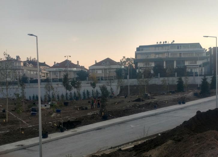 THY · Otopark ve ulaşım alanları · Uygulama · Ağaç dikimi
