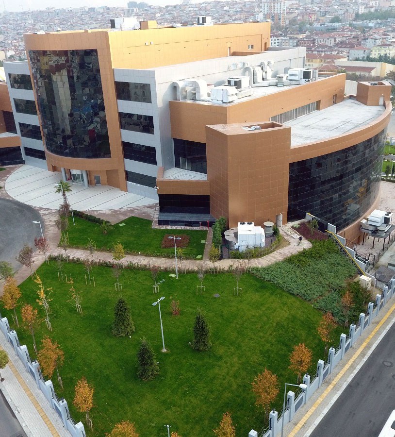 BAKOME · Yapı ve peyzajın genel görünümü · Sonrası · Yapı çevresinin diğer açısı