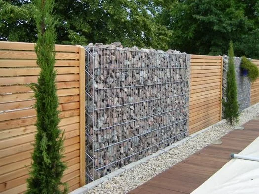 Bahçe sınırı · Ahşap ve gabion paneller · Sonrası · Duvar ve bitkilendirme
