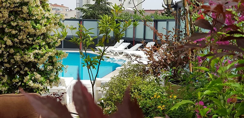 Havuz çevresi · Sonrası · Genel görünüm