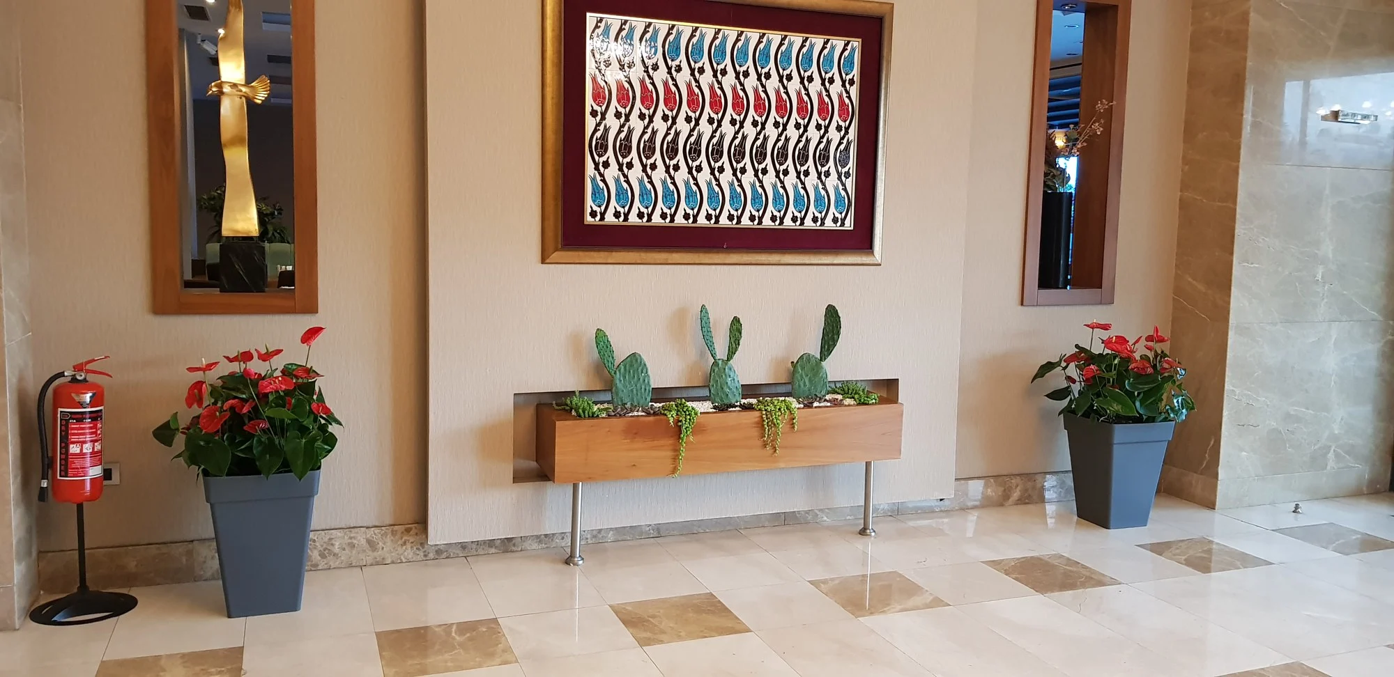 Lobi · Saksı kompozisyonu · Sonrası · Genel görünüm