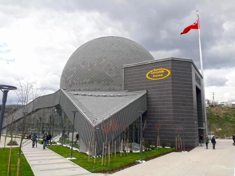 Planetaryum ve açık alan